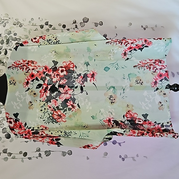 Kimono (#323) - Picture 2 of 4